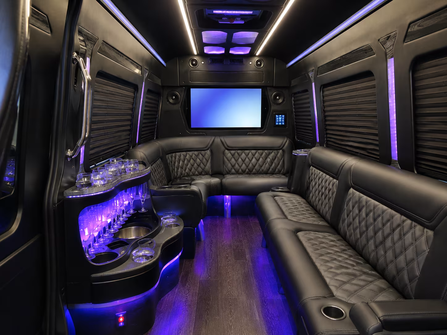 corporate retreat and off site event transportation to foxwoods mohegan sun and the connecticut coast