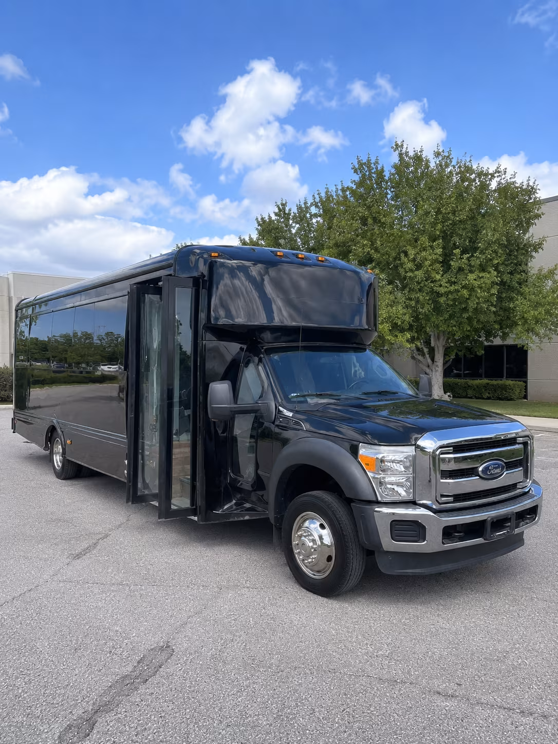 waterbury quinceanera sweet 16 party bus rental