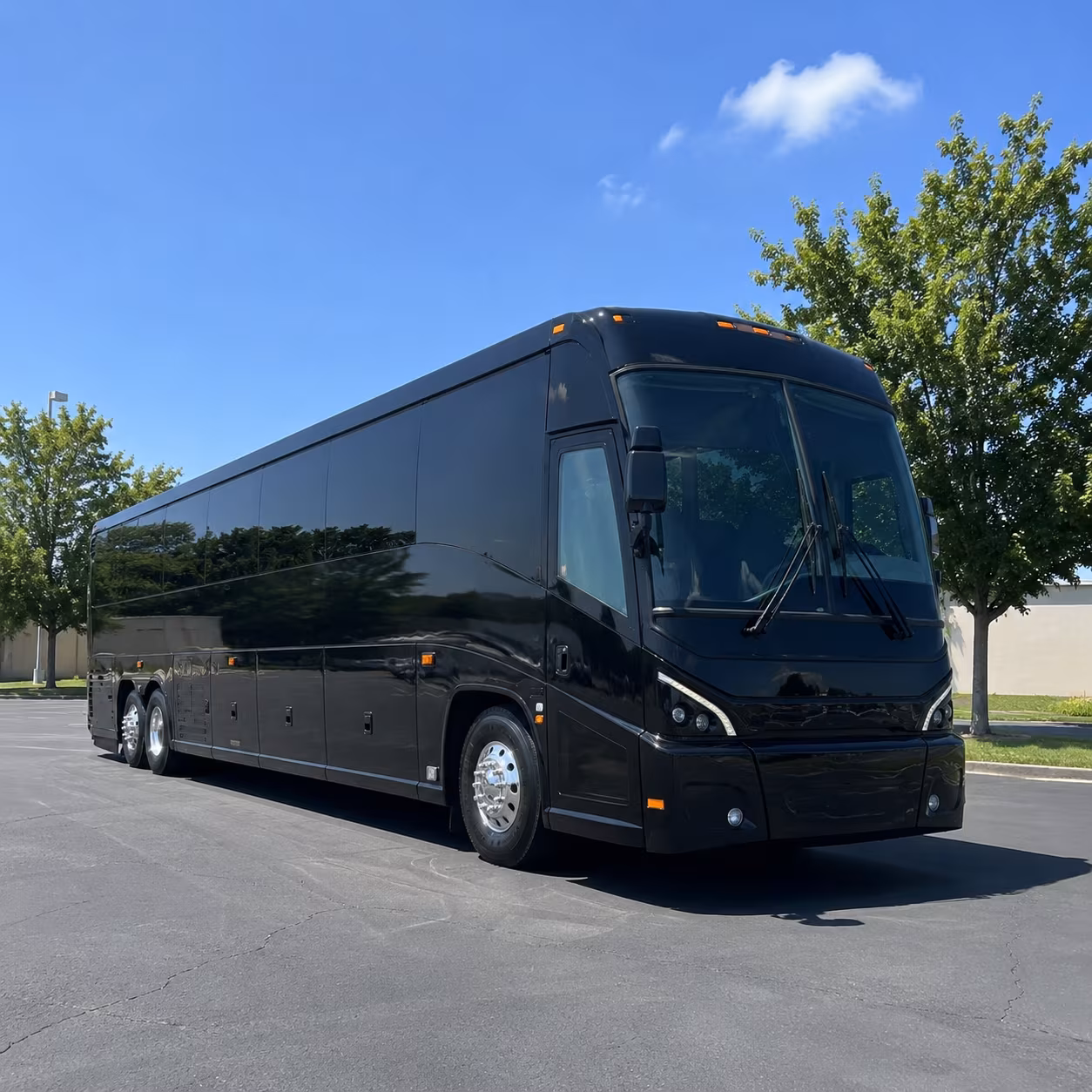 waterbury s i 84 mixmaster makes a shuttle bus the smart choice for your team