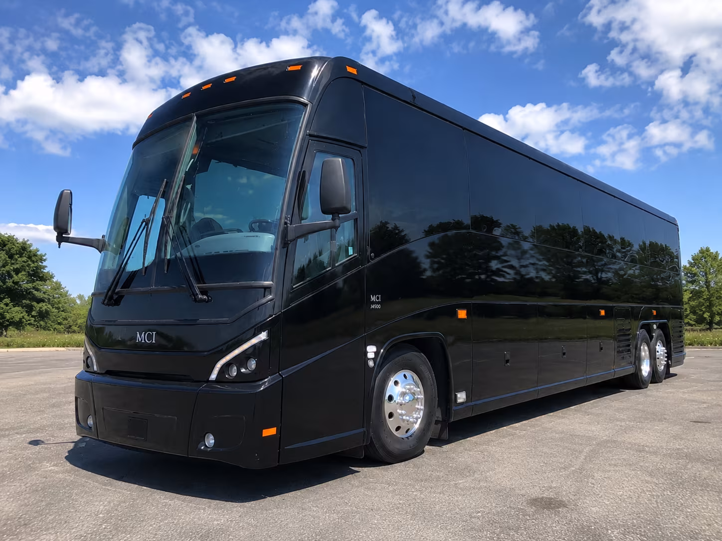 waterburycoachbuscompany com lets you find the right bus for mystic aquarium and mystic seaport school trips