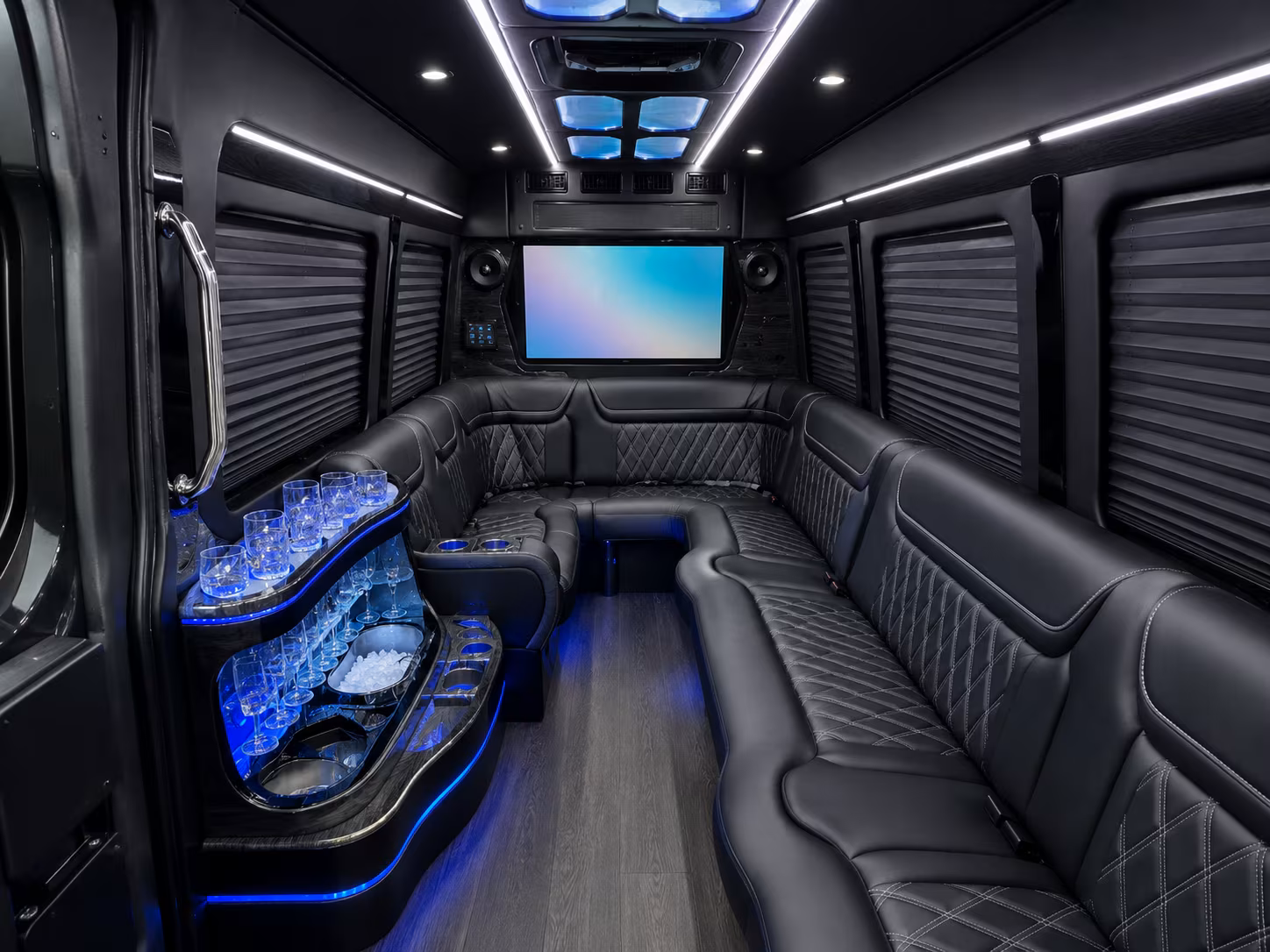 with waterburycoachbuscompany com you can book church retreat transportation to the litchfield hills and berkshires